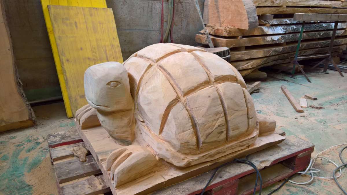 tartaruga in legno